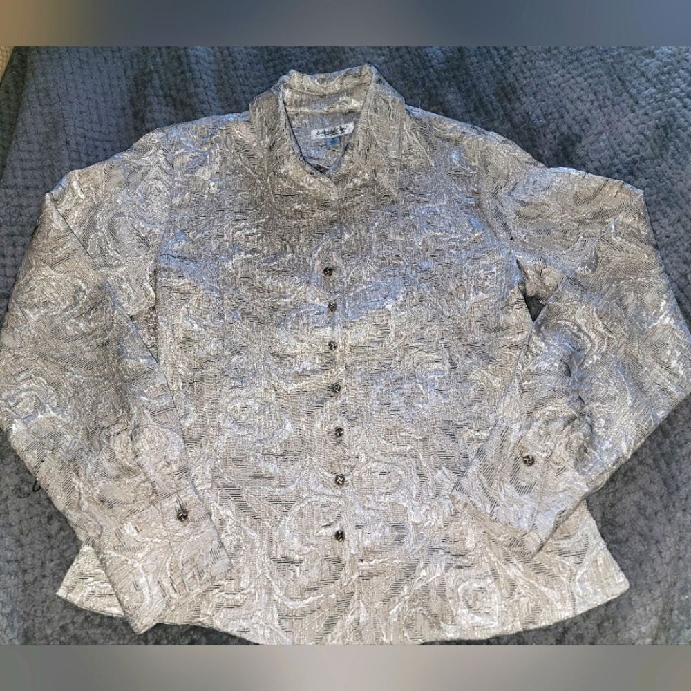 Coldwater Creek Shimmering Silver Brocade Button Up Blouse